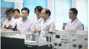 兴旺工业之林腾博官网立异驱动生长受媒体关注