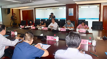 中国联通广西分公司党务干部培训班、南宁-东盟企业总部基地考察团莅临腾博官网开展党建事情学习交流