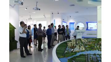 中国收支口银行总行及广东分行向导莅临腾博官网调研