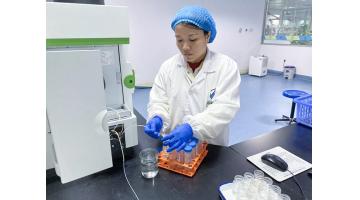 新华社：缅甸青年科研职员为中缅科技相助架起友谊之桥